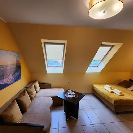 Gościnne Zacisze 3*