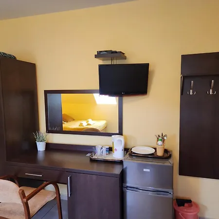 Goscinne Zacisze Гостевой дом Грзибово