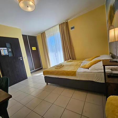 Goscinne Zacisze Гостевой дом Грзибово