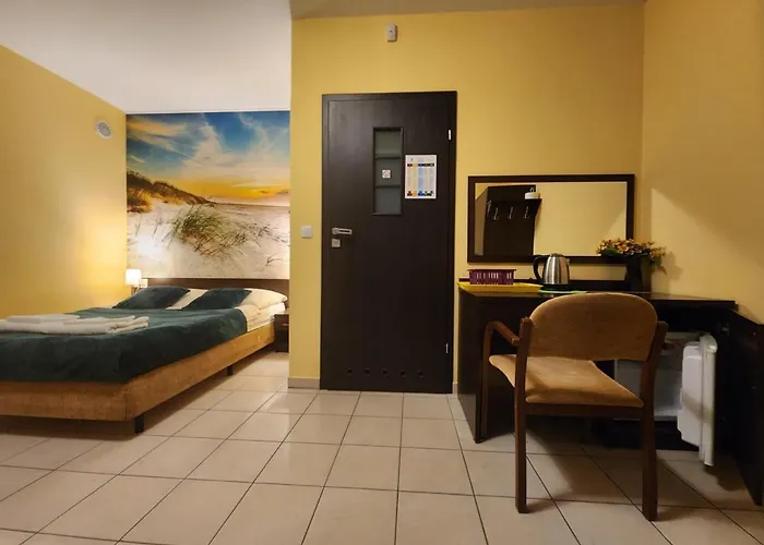 Goscinne Zacisze Pensión 3*